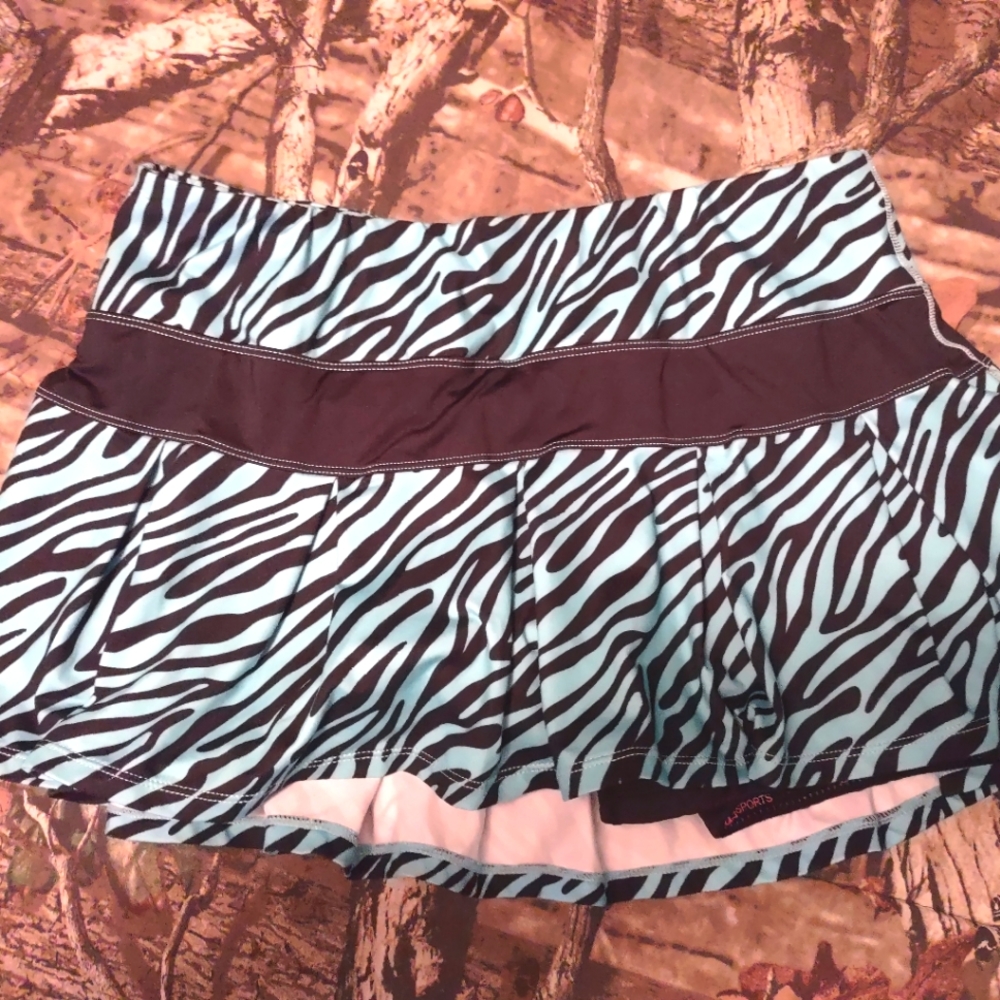 Skirtsports VINTAGE Lioness Large Skort